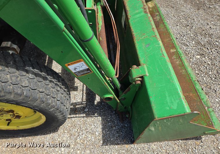 image for item EJ7151 2004 John Deere 4310 MFWD tractor