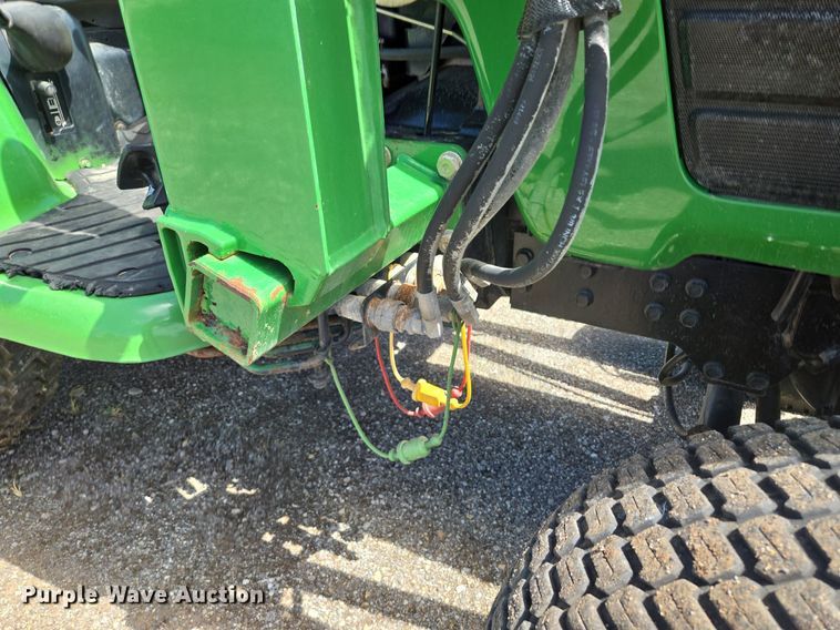 image for item EJ7151 2004 John Deere 4310 MFWD tractor