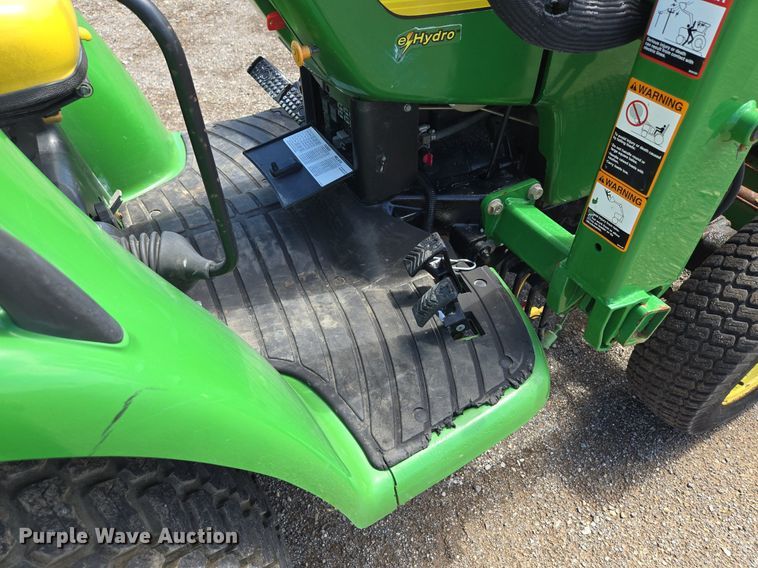 image for item EJ7151 2004 John Deere 4310 MFWD tractor