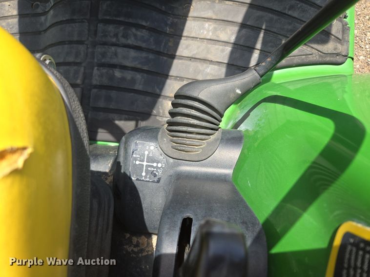 image for item EJ7151 2004 John Deere 4310 MFWD tractor