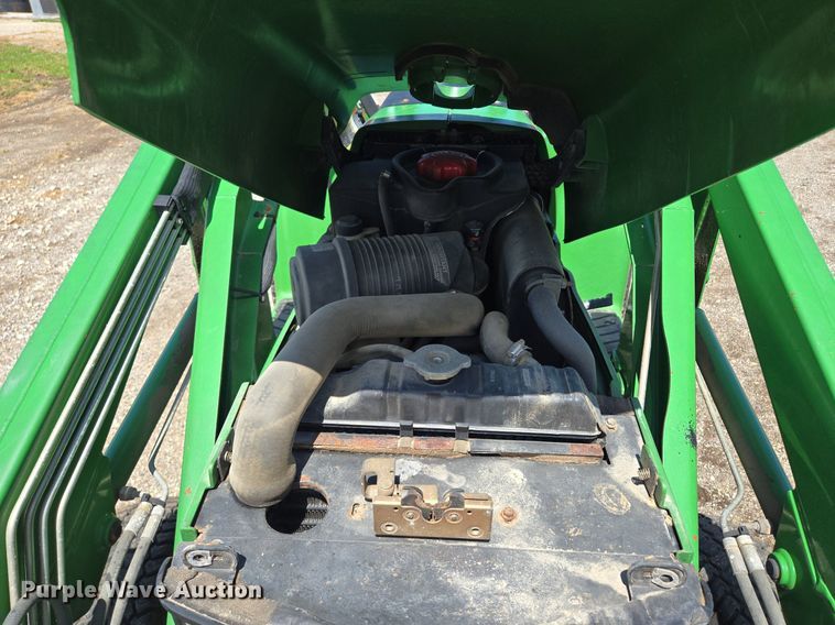 image for item EJ7151 2004 John Deere 4310 MFWD tractor