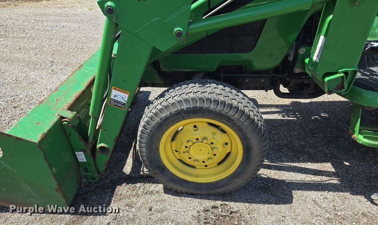 image for item EJ7151 2004 John Deere 4310 MFWD tractor