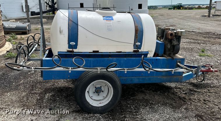 image for item EJ7154 Broyhill turf sprayer