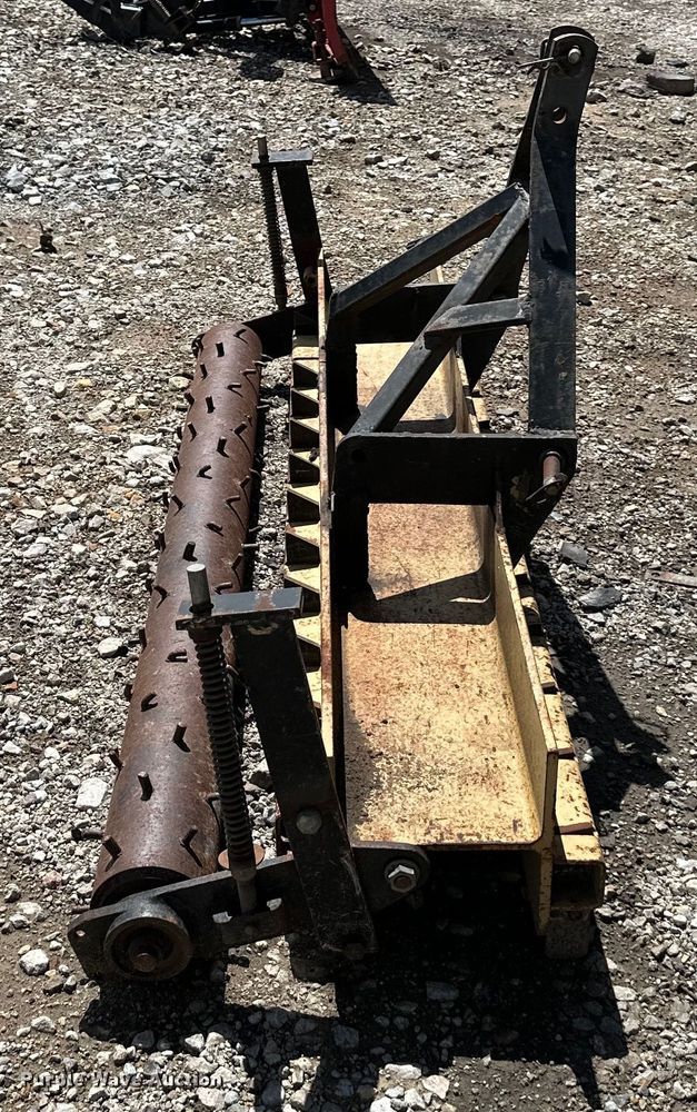 image for item EJ7163 Land Pride  SP2072 aerator