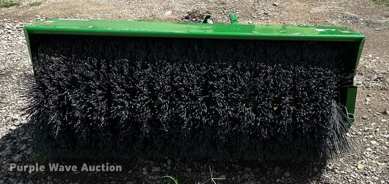 image for item EJ7165 John Deere  power broom