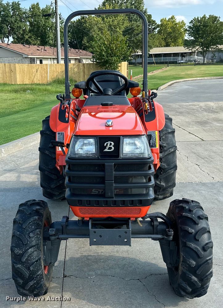 image for item EJ8842 Kubota B2710HSD MFWD tractor