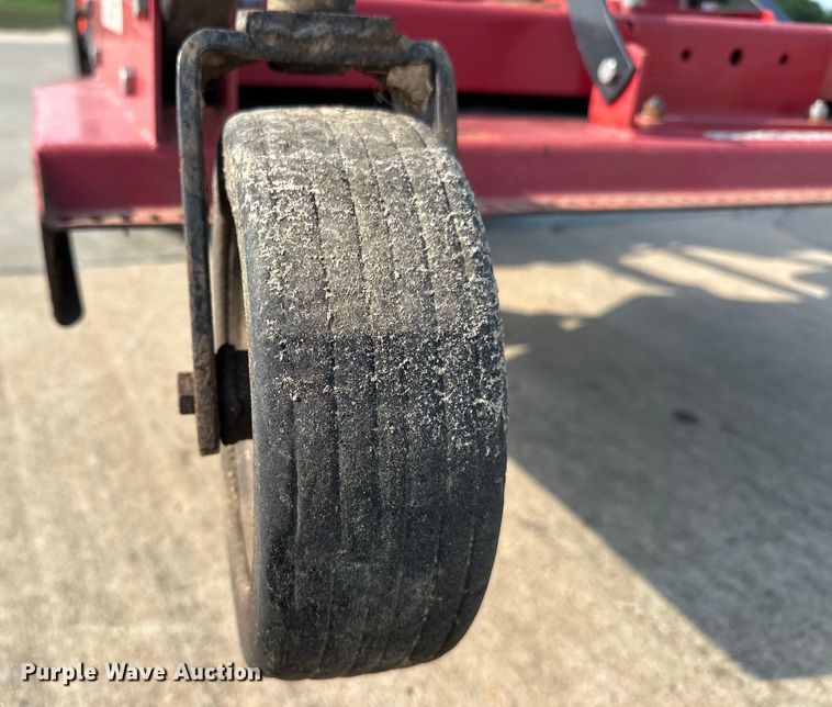 image for item EJ8842 Kubota B2710HSD MFWD tractor