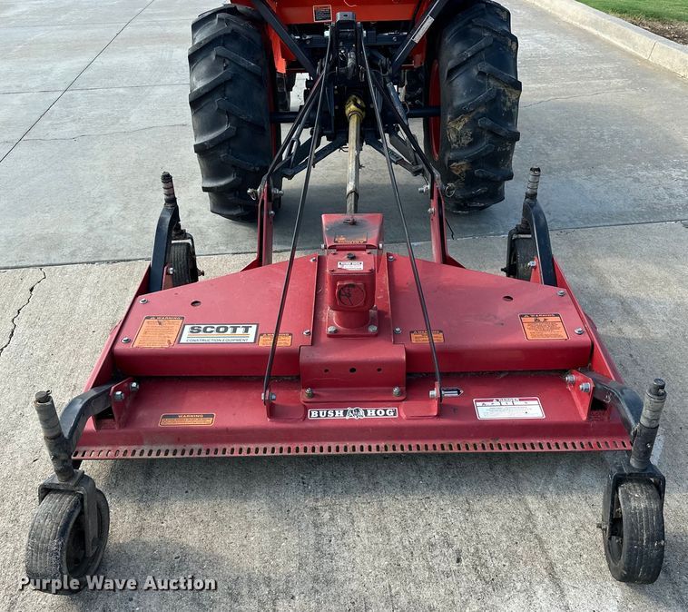 image for item EJ8842 Kubota B2710HSD MFWD tractor