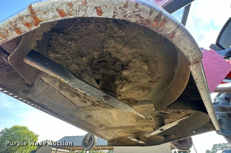 image for item EJ8842 Kubota B2710HSD MFWD tractor