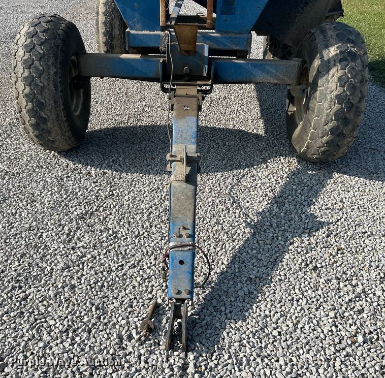 image for item EK3224 DMI gravity wagon