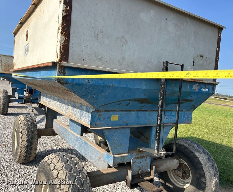 image for item EK3224 DMI gravity wagon