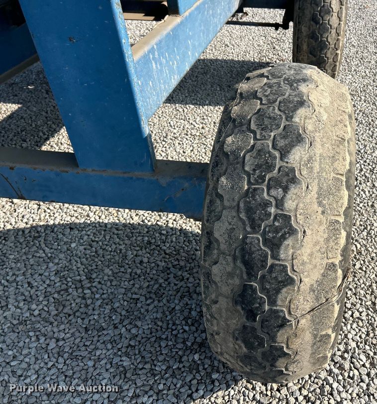 image for item EK3224 DMI gravity wagon