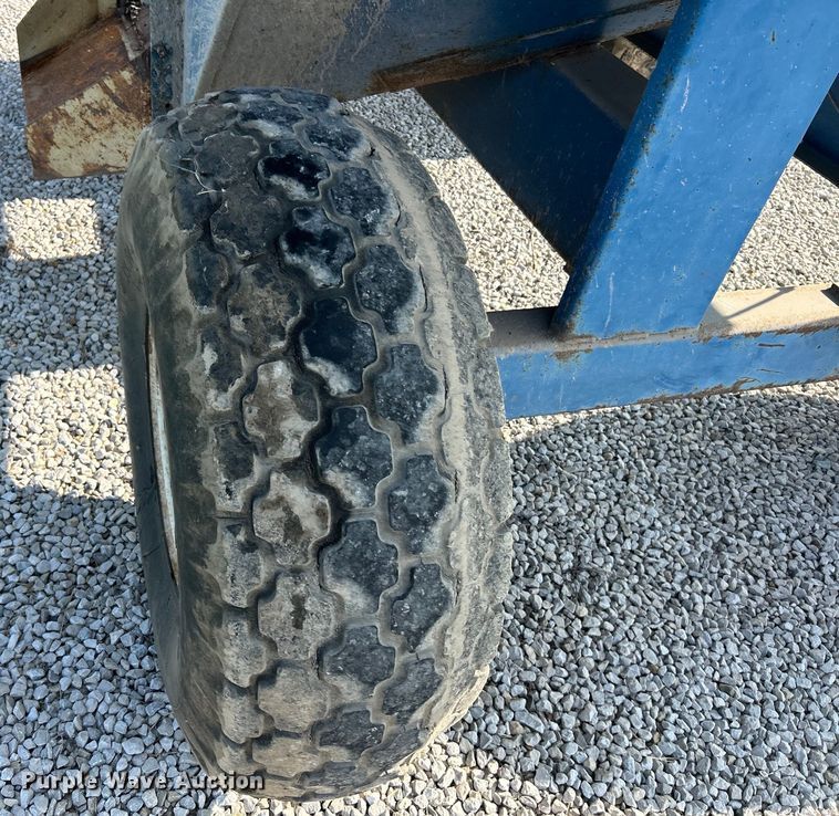 image for item EK3224 DMI gravity wagon