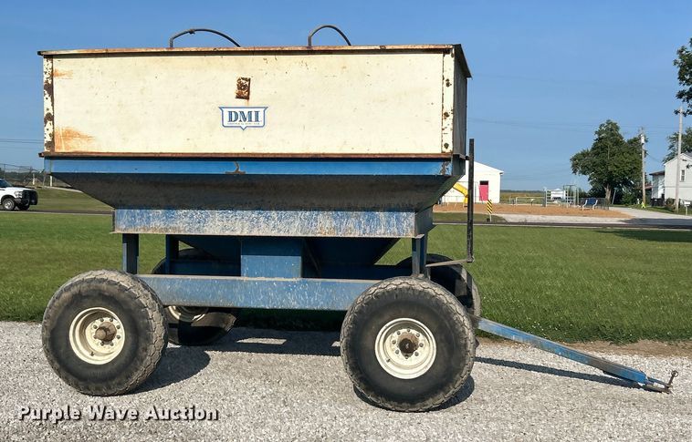 image for item EK3225 DMI gravity wagon