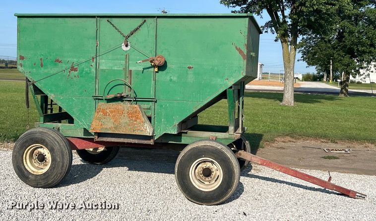 image for item EK3226 Bushnell GB-225 gravity wagon