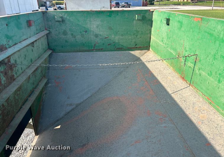 image for item EK3226 Bushnell GB-225 gravity wagon