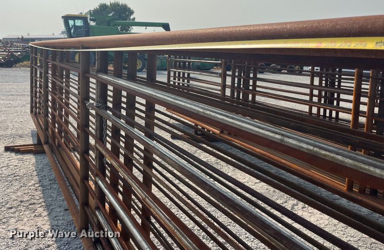 image for item EK8827 Livestock panels