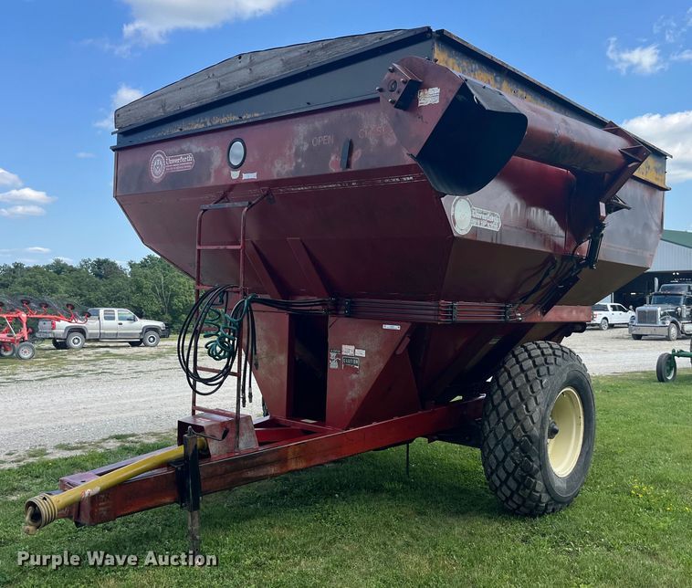 image for item EK8957 Unverferth GC4900 grain cart