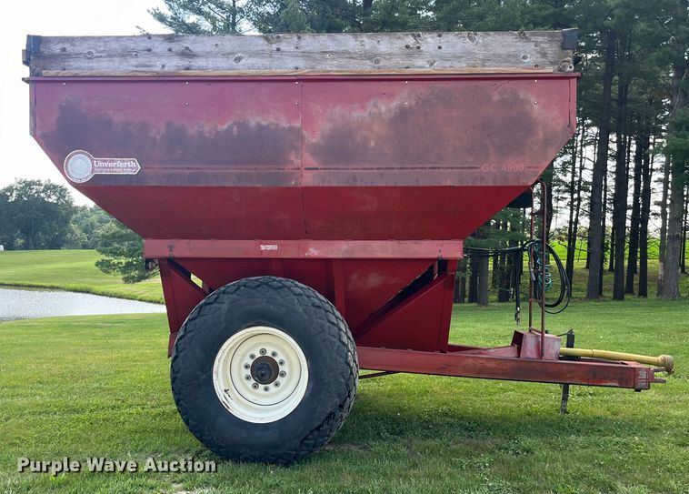 image for item EK8957 Unverferth GC4900 grain cart