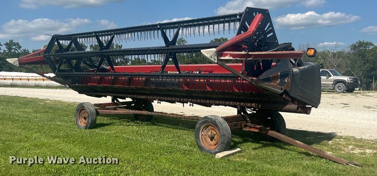 image for item EK8958 1995 Case 1020 flex draper head