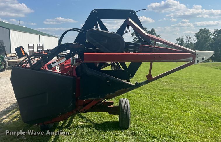 image for item EK8958 1995 Case 1020 flex draper head