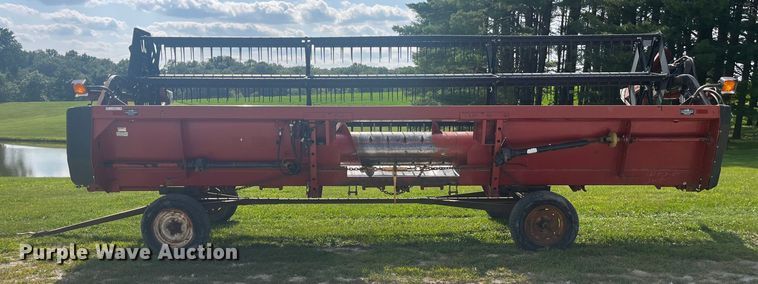 image for item EK8958 1995 Case 1020 flex draper head