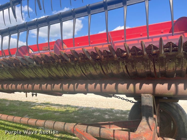 image for item EK8958 1995 Case 1020 flex draper head