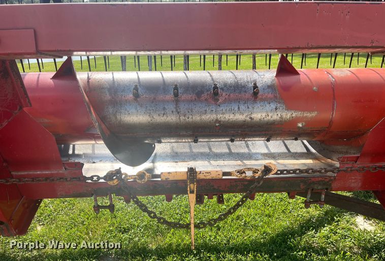 image for item EK8958 1995 Case 1020 flex draper head