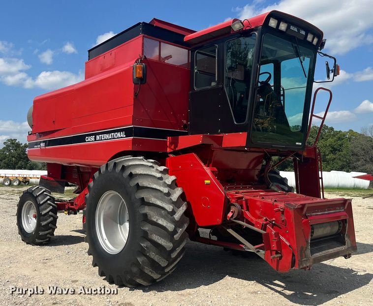 image for item EK8959 1991 Case 1660 Axial-Flow combine