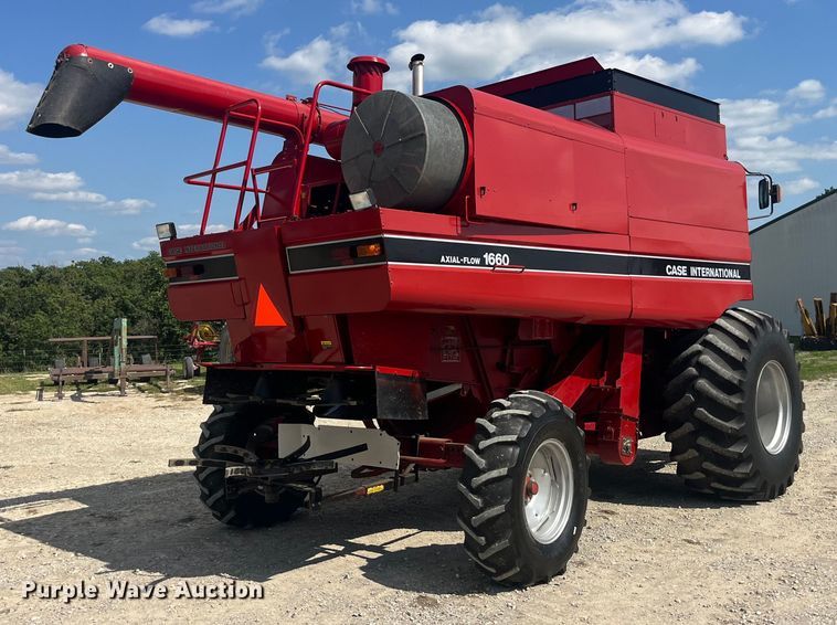 image for item EK8959 1991 Case 1660 Axial-Flow combine