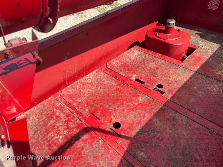 image for item EK8959 1991 Case 1660 Axial-Flow combine