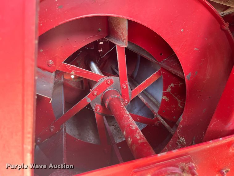 image for item EK8959 1991 Case 1660 Axial-Flow combine