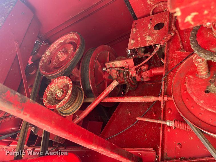 image for item EK8959 1991 Case 1660 Axial-Flow combine