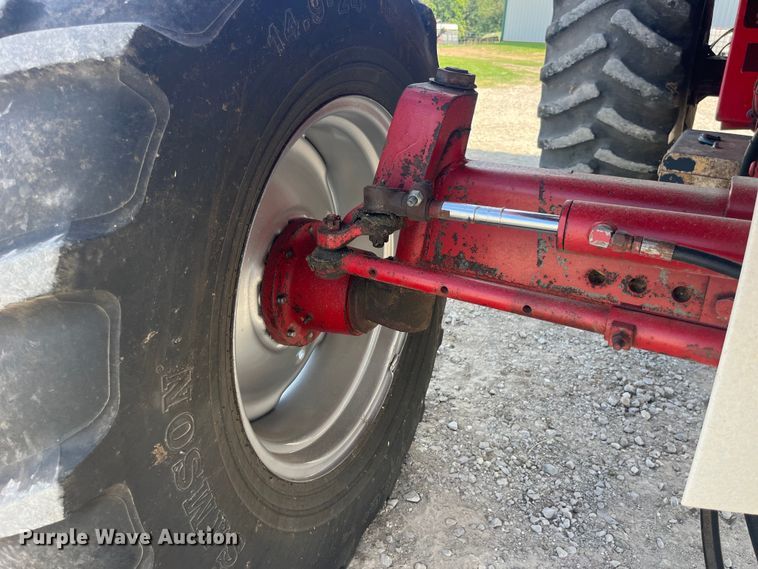 image for item EK8959 1991 Case 1660 Axial-Flow combine