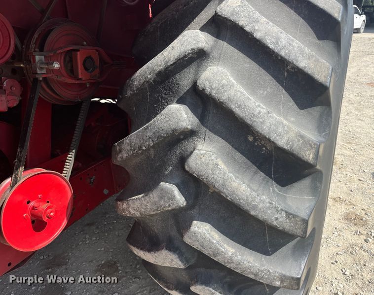image for item EK8959 1991 Case 1660 Axial-Flow combine