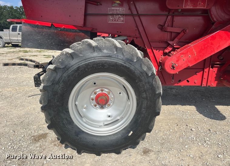 image for item EK8959 1991 Case 1660 Axial-Flow combine