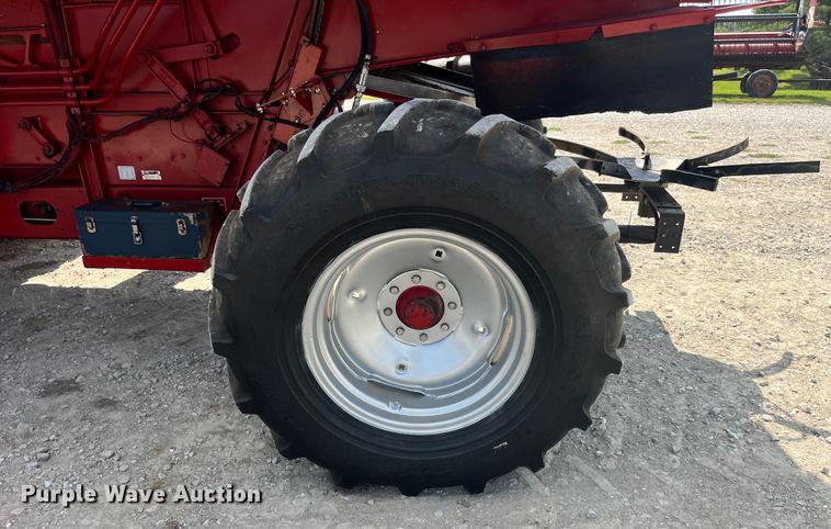 image for item EK8959 1991 Case 1660 Axial-Flow combine