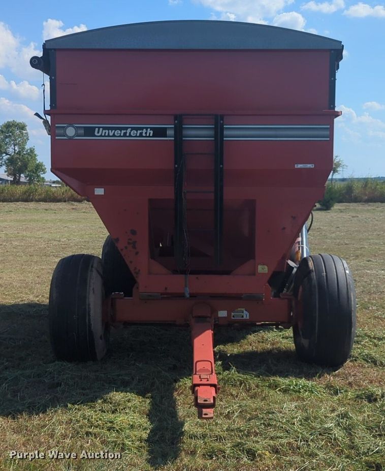 image for item EQ2007 Unverferth 325 gravity wagon