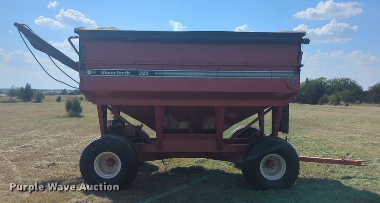 image for item EQ2007 Unverferth 325 gravity wagon