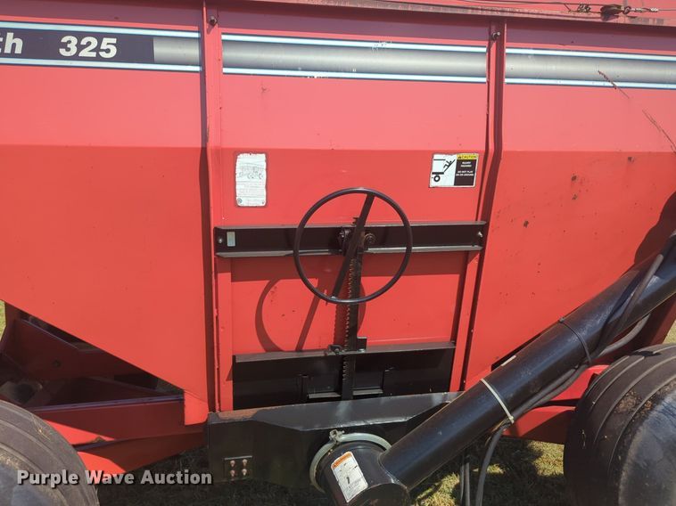 image for item EQ2007 Unverferth 325 gravity wagon