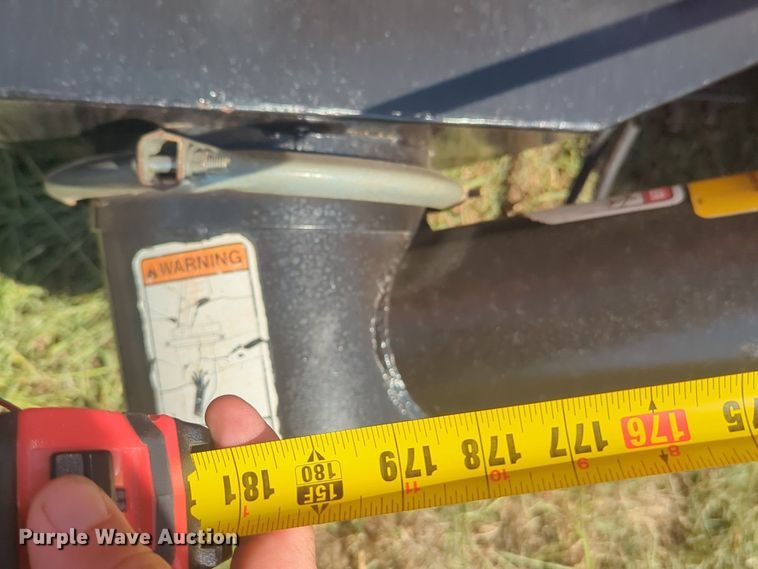 image for item EQ2007 Unverferth 325 gravity wagon