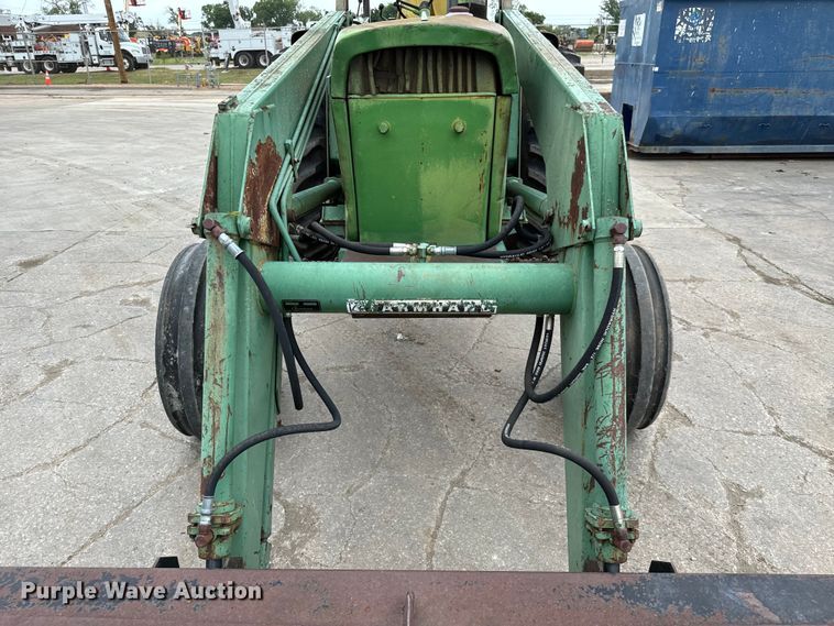 image for item LF9952 1971 John Deere  4320 tractor