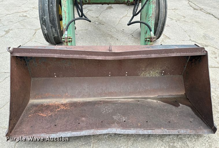 image for item LF9952 1971 John Deere  4320 tractor