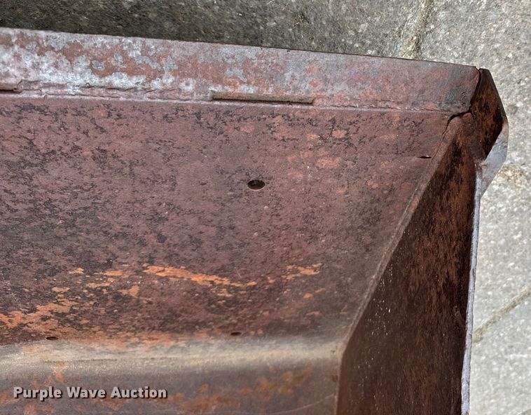 image for item LF9952 1971 John Deere  4320 tractor