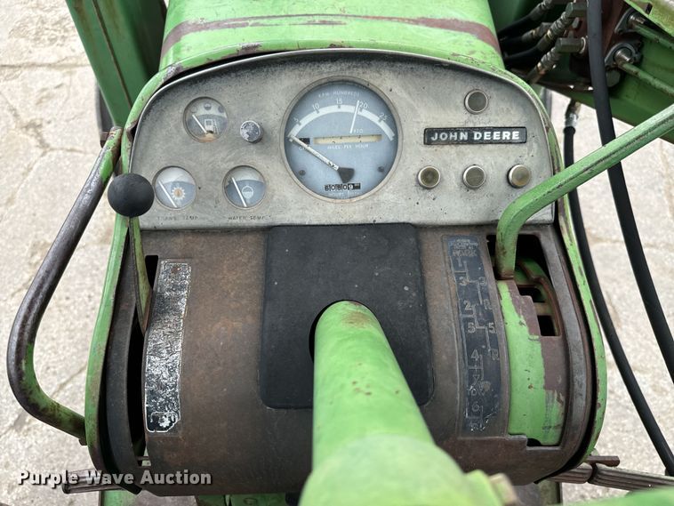 image for item LF9952 1971 John Deere  4320 tractor