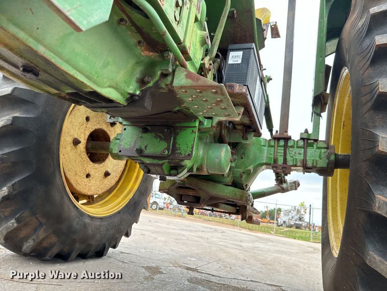 image for item LF9952 1971 John Deere  4320 tractor