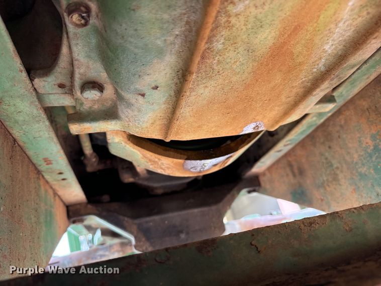 image for item LF9952 1971 John Deere  4320 tractor