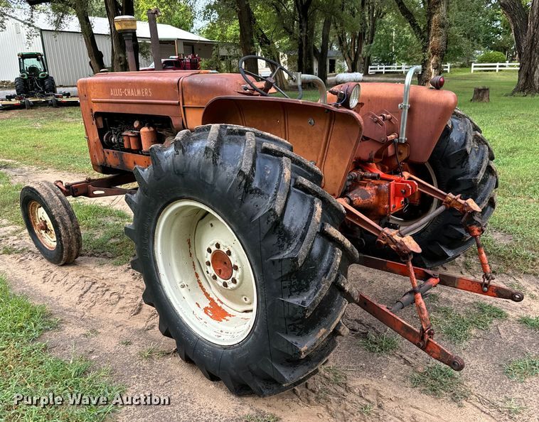 image for item LF9964 Allis Chalmers  D17  tractor