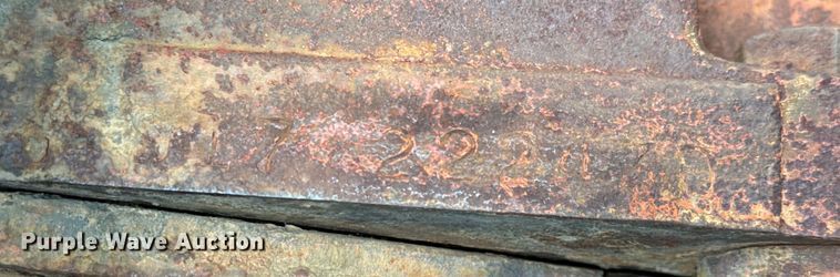 image for item LF9964 Allis Chalmers  D17  tractor