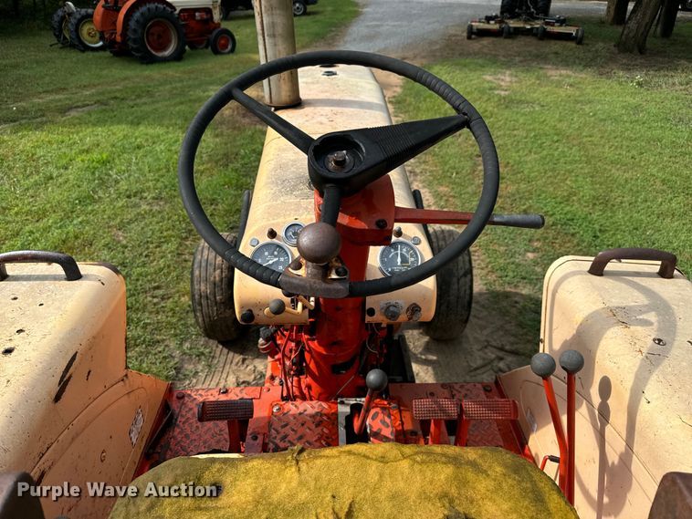 image for item LF9965 Case  Comfort King 830 tractor